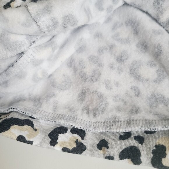 The Children's Place Toddler Girls 3T Heart & Leopard Print 2-Piece Sets - Picture 13 of 13